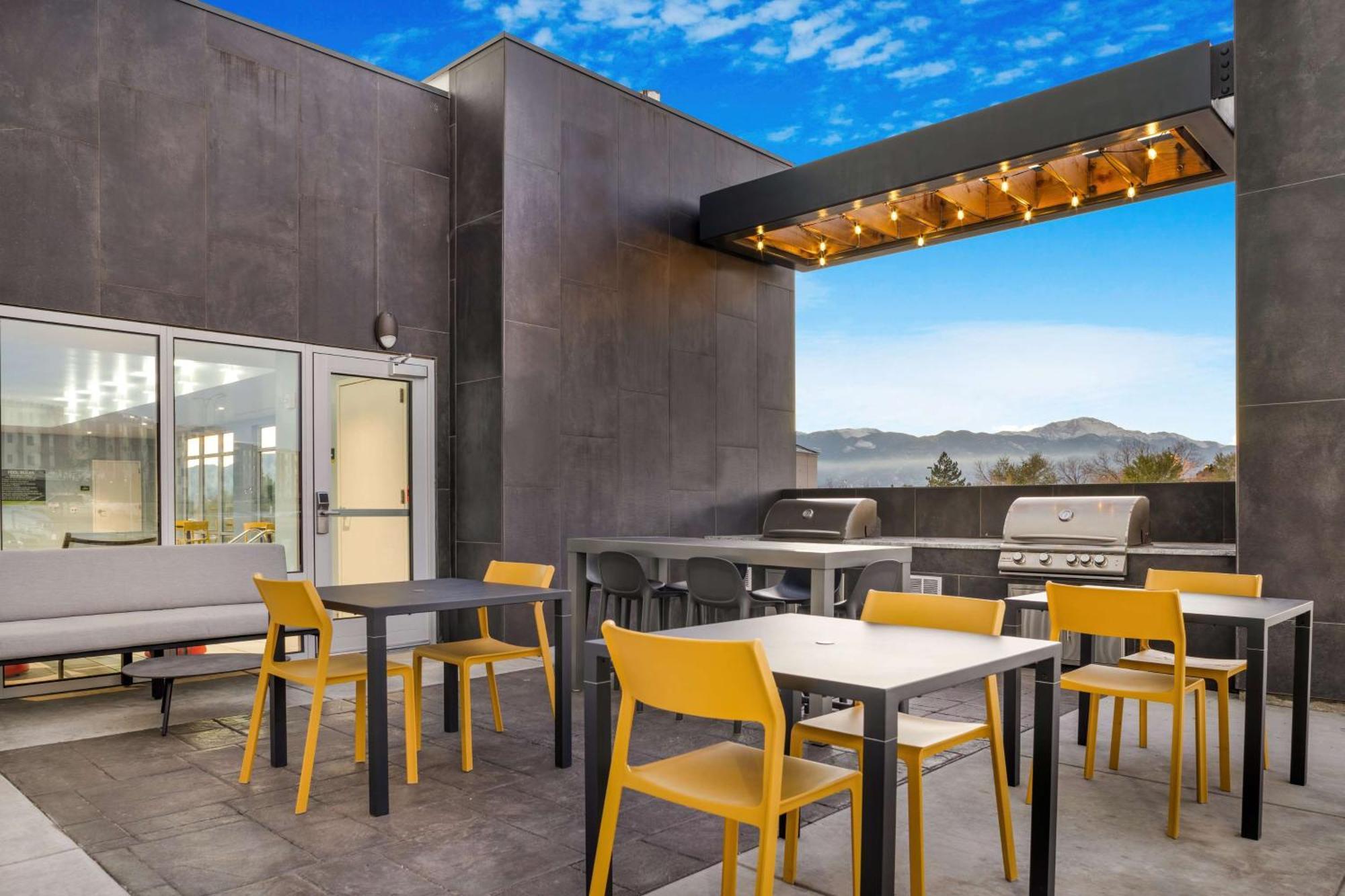 Home2 Suites By Hilton Colorado Springs Airport 外观 照片